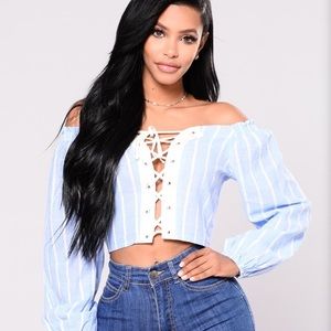 NWT Fashion Nova Lace Up Crop Top